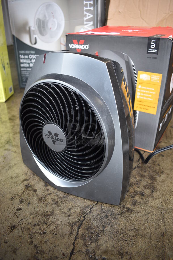 BRAND NEW SCRATCH AND DENT! Vornado VH200 Metal Fan. 120 Volts, 1 Phase. 11x9x11 - Image 2 of 7