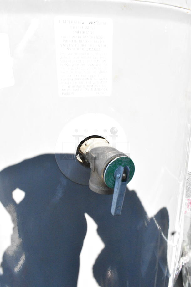 Rheem XG40T06EC36U1 Metal Natural Gas Powered Water Heater. 36,000 BTU.  - Image 4 of 5