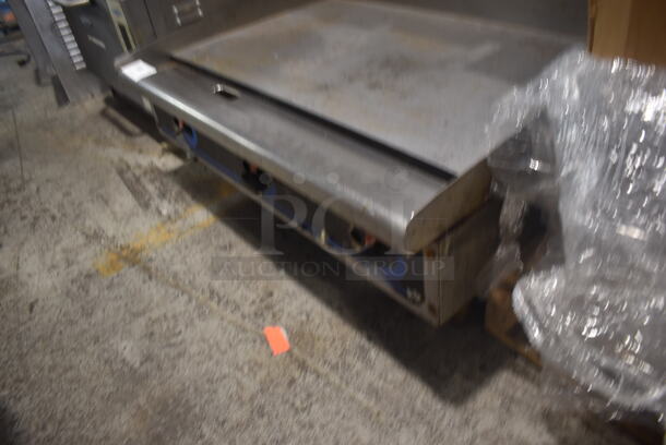 Star Max Stainless Steel Commercial Countertop Propane Gas Powered Flat Top Griddle.  - Image 3 of 4