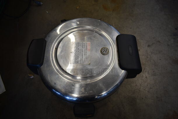 CFXB-180B Stainless Steel Commercial Countertop Rice Cooker. 110-120 Volts, 1 Phase. Tested and Does Not Power On - Image 2 of 8