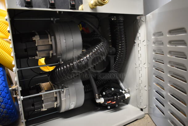 BRAND NEW SCRATCH AND DENT! Namco Metal Commercial The Scooter Carpet Cleaner. Tested and Working! - Image 11 of 11