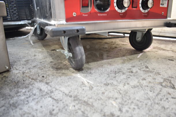 BRAND NEW SCRATCH AND DENT! Avantco 177HPI1836 Metal Full Size Insulated Heated Holding / Proofing Cabinet with Clear Door on Commercial Casters. 120 Volts, 1 Phase. Tested and Working! - Image 4 of 7