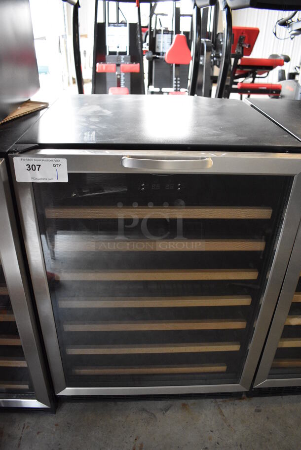 BRAND NEW SCRATCH AND DENT! Danby Model DWC286BLS Metal Mini Wine Chiller Merchandiser. 115 Volts, 1 Phase. 19.5x23x32. Tested and Working!