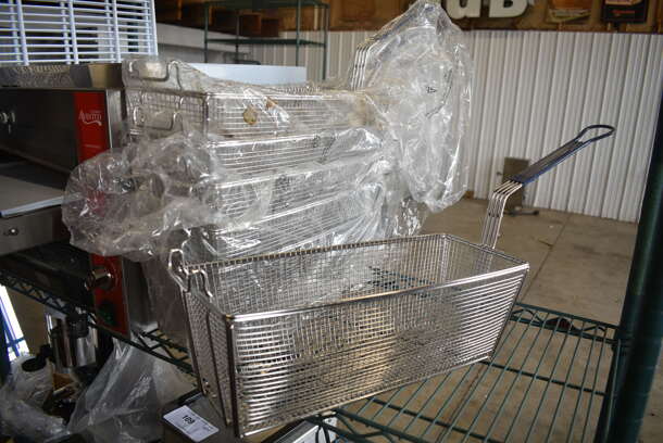 6 BRAND NEW SCRATCH AND DENT! Metal Fry Baskets. 6 Times Your Bid!  - Image 1 of 4