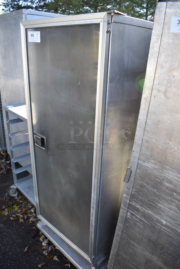 Metal Commercial Enclosed Pan Transport Rack on Commercial Casters. 25x33x63 - Image 3 of 5