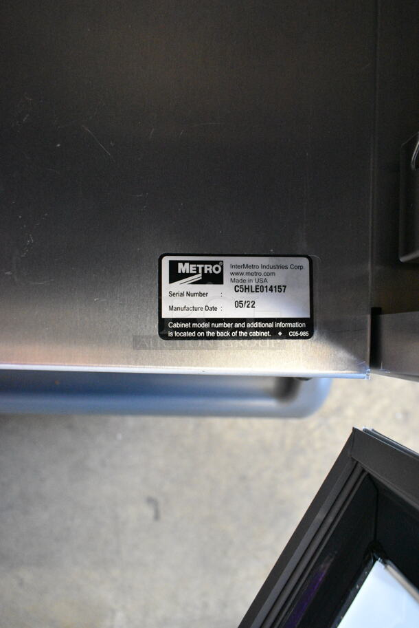 BRAND NEW SCRATCH AND DENT! 2021 Metro Metal Commercial Half Size Heated Holding Cabinet on Commercial Casters. Tested and Working! - Image 10 of 10