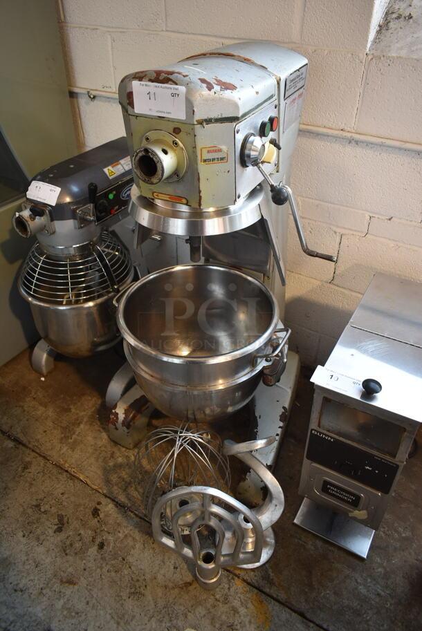 American Eagle AE-30A Metal Commercial Floor Style 30 Quart Planetary Dough Mixer w/ Stainless Steel Mixing Bowl, Dough Hook, Whisk and Paddle Attachments. 115 Volts, 1 Phase. Tested and Working!