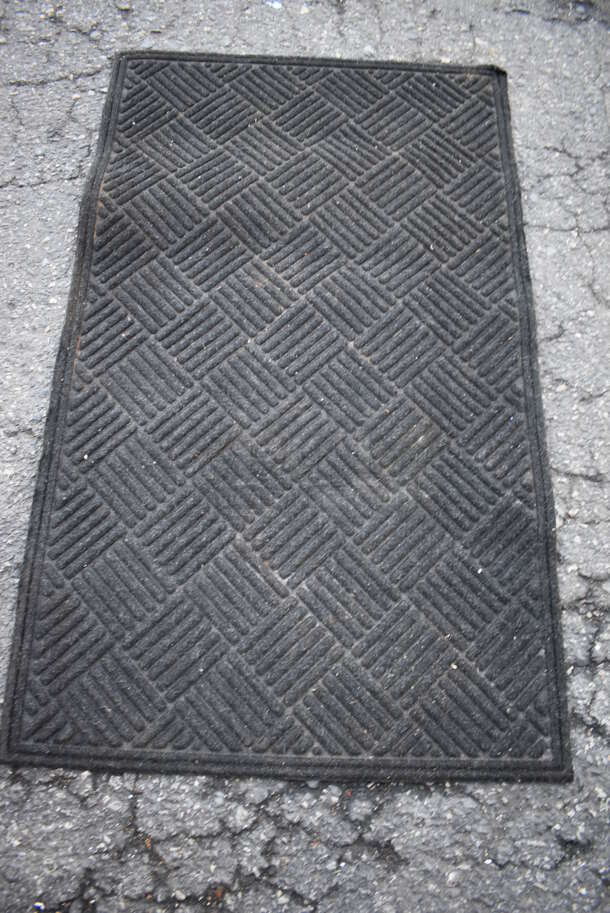 Black Floor Mat. 37x61