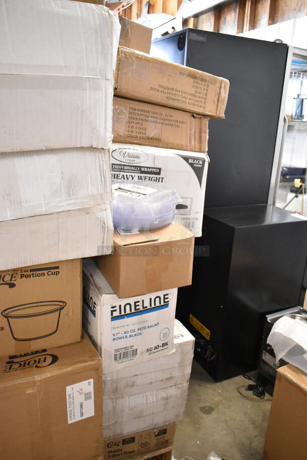 PALLET LOT of 38 BRAND NEW Boxes Including 2 Box 164CUSHWGGN Lancaster Table & Seating Spartan Series 2 1/2" Burgundy Vinyl Padded Seat for Chair and Barstool, 500COLLAR8BR EcoChoice 8 oz. Kraft Coffee Cup Sleeve / Jacket / Clutch - 1200/Case, 795PTOKFT8 Microwavable Folded Paper #8 Take-Out Container 6" x 4 5/8" x 2 1/2", 500L1020B Choice Black Paper Cup Lids, 760SOUP16WPA Choice 16 oz. White Double Poly-Coated Paper Food Cup with Vented Paper Lid - 250/Case, 2 Box 129MCR16B Choice 16 oz. Black 6 1/4" Round Microwavable Heavy Weight Container with Lid - 10/Pack, 2 Box Fineline Flairware 2312-CL 12 oz. Plastic Margarita with Clear Base - 144/Case, 5080-BK Fineline 5080-BK Super Bowl 80 oz. Black PET Plastic Bowl - 25/Case, 966TALLFLDN Choice Kraft Natural Tall-Fold 6" x 13" Dispenser Napkin - 8000/Case, 347TCL10 Choice 10 oz. Clear Disposable Plastic Tumbler - 500/Case. 38 Times Your Bid! - Image 7 of 8