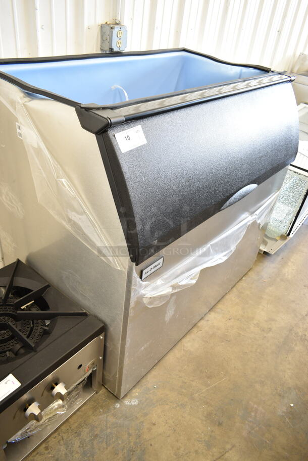 BRAND NEW SCRATCH AND DENT! 2024 Ice-O-Matic B110PSB Stainless Steel Commercial 854 lb. Ice Bin.  - Image 3 of 9