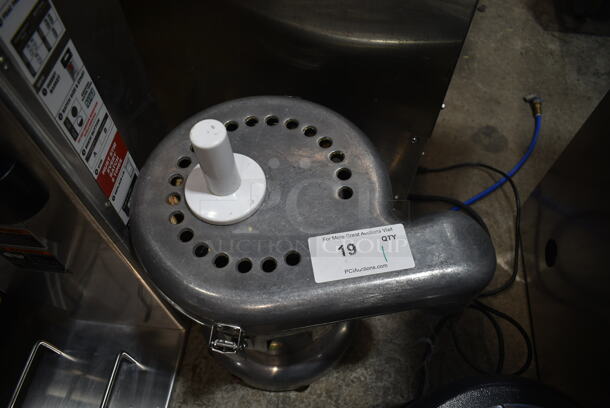 L&J Restaurant WF-A2000 Stainless Steel Commercial Countertop Citrus Juicer. 110 Volts, 1 Phase. Tested and Working! - Image 3 of 5