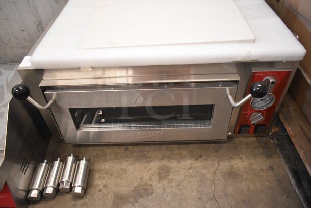 BRAND NEW SCRATCH AND DENT! Avantco 177DPO18S Stainless Steel Commercial Countertop Electric Powered Single Deck Pizza Oven w/ Cooking Stone. 120 Volts, 1 Phase. Tested and Working! - Image 2 of 7