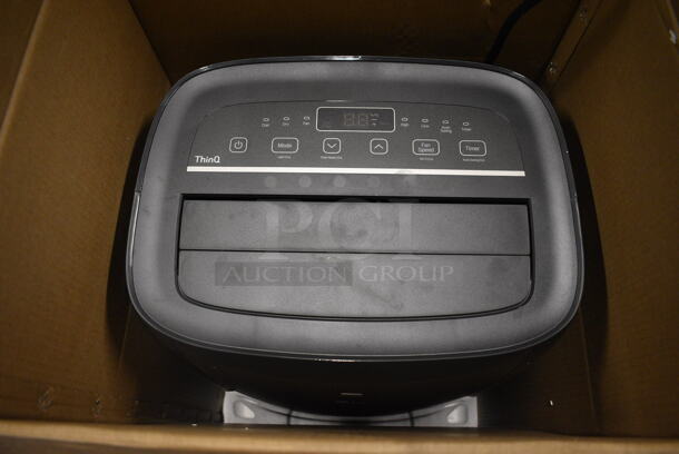 IN ORIGINAL BOX! LG LPO821GSSM Portable Air Conditioner. 115 Volts, 1 Phase. 16x13x29