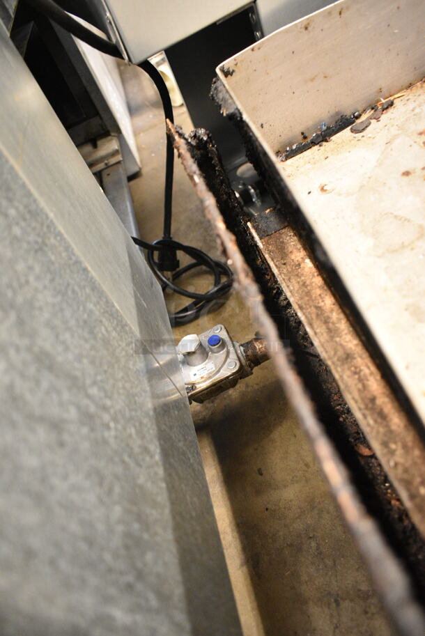 Imperial Stainless Steel Commercial Countertop Natural Gas Powered Flat Top Griddle.  - Image 5 of 5