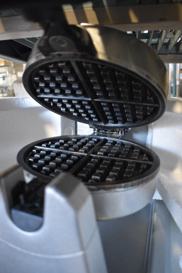 BRAND NEW! Waring Model WWD180 Stainless Steel Commercial Countertop Belgian Waffle Makers. 11x19x10. Tested and Does Not Power On - Image 5 of 6