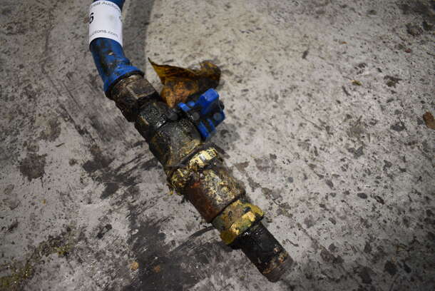 Blue Gas Hose. 45" - Image 2 of 3