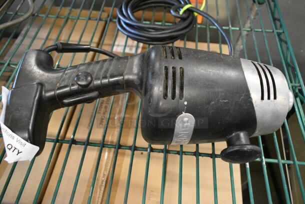 Waring WSB Immersion Blender. No Blade. 115 Volts, 1 Phase. Tested and Working! - Image 2 of 5