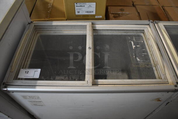 Intertek Model SD/SC-208JY Chest Cooler Merchandiser w/ 2 Sliding Lids on Commercial Casters. 110 Volts, 1 Phase. 33x20x33. Tested and Working! - Image 2 of 8