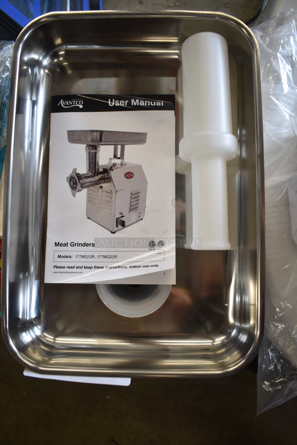 BRAND NEW SCRATCH AND DENT! Avantco 177MG22R Stainless Steel Commercial Countertop #22 Meat Grinder with Reverse Function. 110 Volts, 1 Phase. Tested and Working! - Image 4 of 8