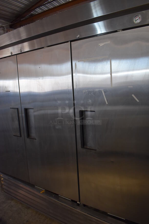 True T-72 Stainless Steel Commercial 3 Door Reach In Cooler w/ Poly Coated Racks. 115 Volts, 1 Phase. 78x30x73. Tested and Working! - Image 4 of 10