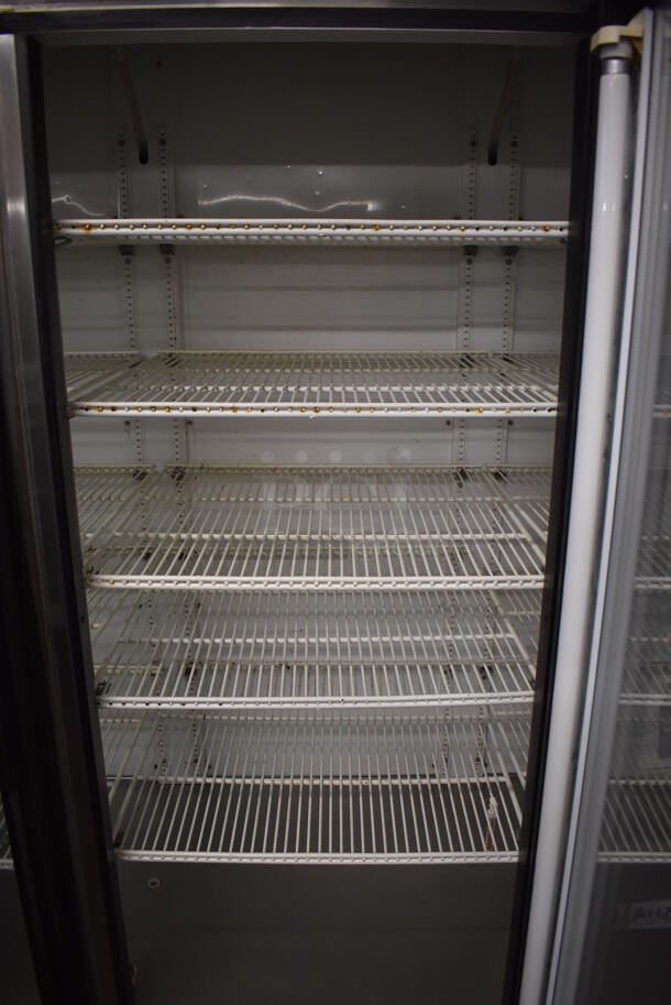 True GDM-72 Metal Commercial 3 Door Reach In Cooler Merchandiser w/ Poly Coated Racks on Commercial Casters. 115 Volts, 1 Phase. 78x31x84. Tested and Powers On But Temps at 47 Degrees - Image 5 of 6
