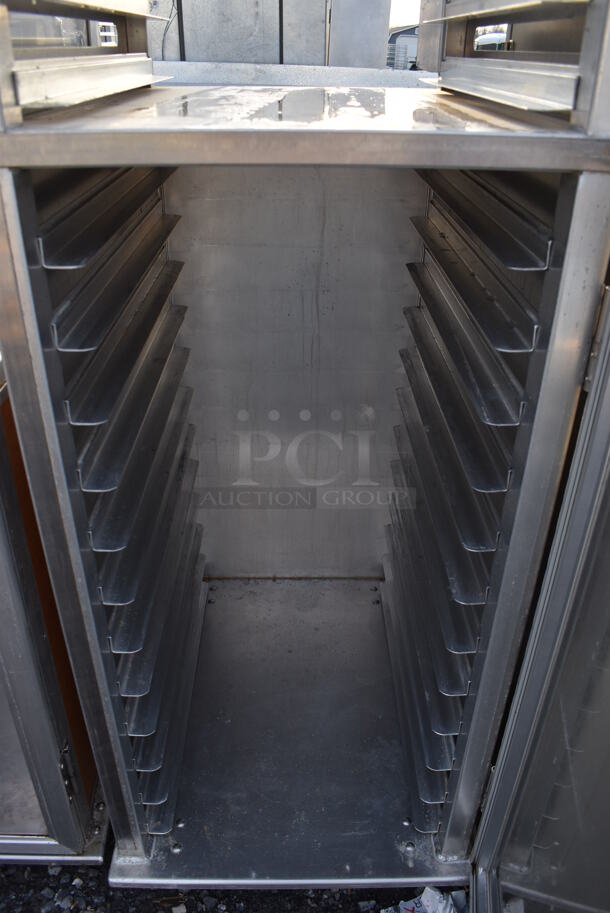 Lockwood Metal Commercial Enclosed Pan Transport Rack on Commercial Casters. 22x30x71 - Image 4 of 5