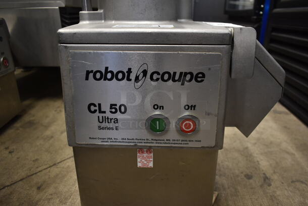 Robot Coupe CL 50 U Series Metal Commercial Countertop Food Processor w/ Grating Blade. 120 Volts, 1 Phase. Tested and Does Not Power On - Image 2 of 6