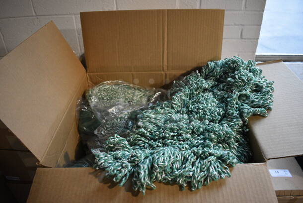 12 BRAND NEW IN BOX! Rubbermaid Green Microfiber Loop Dust Mops. 23x12. 12 Times Your Bid! - Image 2 of 5