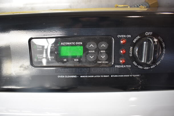 Kenmore 362.75581891 Metal Natural Gas Powered 4 Burner Range w/ Oven. 30x27x47 - Image 3 of 9