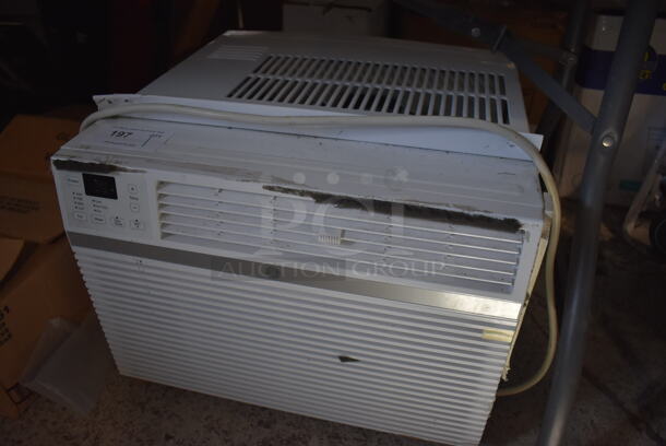 General Electric AEC12AYL1 Window Mount Air Conditioner. 115 Volts, 1 Phase. 22x21x17.5. Tested and Working! - Image 2 of 6