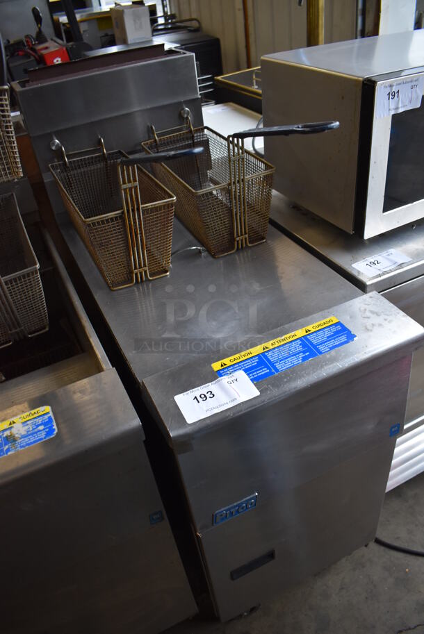 Pitco Frialator SG14RS Stainless Steel Commercial Floor Style Propane Gas Powered Deep Fat Fryer on Commercial Casters w/ 2 Metal Fry Baskets and Metal Lid. 122,000 BTU. 16x35x47 - Image 4 of 7