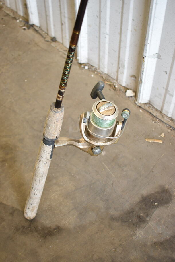 Browning Medallion GT MD66MS Fishing Rod w/ Sedona 4000FB Reel.  - Image 2 of 12