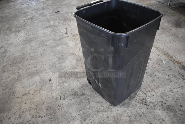 Black Poly Trash Can. 21x25x32 - Image 2 of 3