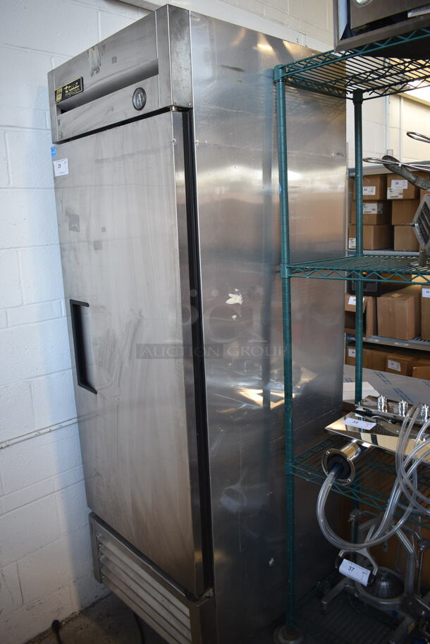 2013 True T-23F ENERGY STAR Stainless Steel Commercial Single Door Reach In Freezer w/ Poly Coated Racks on Commercial Casters. 115 Volts, 1 Phase. Tested and Powers On But Does Not Get Cold - Image 2 of 7