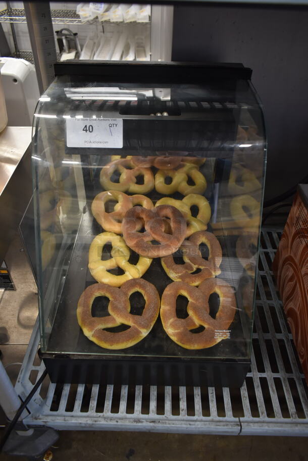 Wisco JJ 304 Metal Commercial Countertop Warming Display Case Merchandiser. 120 Volts, 1 Phase. Tested and Working! - Image 1 of 3