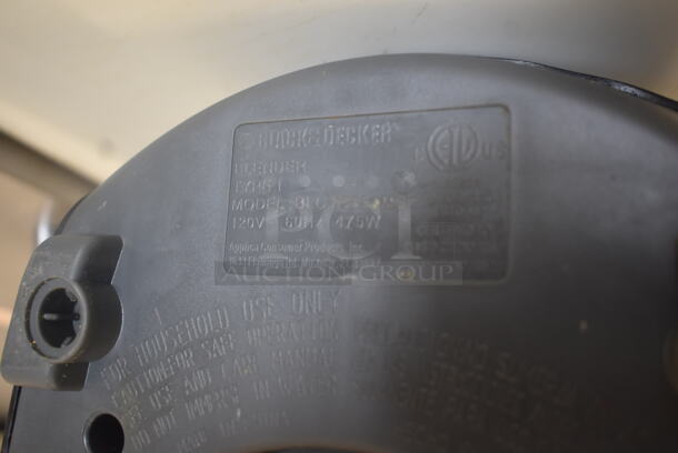 Black & Decker BLC Type 1 Blender 120 Volts 1 Phase. Tested and Working!  - Image 6 of 8