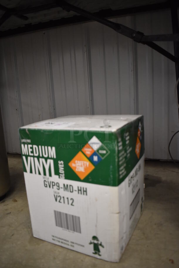 Box of 10 BRAND NEW Medium Vinyl Gloves. - Image 3 of 3