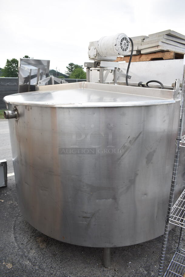 Chester-Jensen Batch Stainless Steel Commercial Floor Style 500 Gallon Jacketed Mix Tank w/ Hinge Lid. - Image 3 of 12