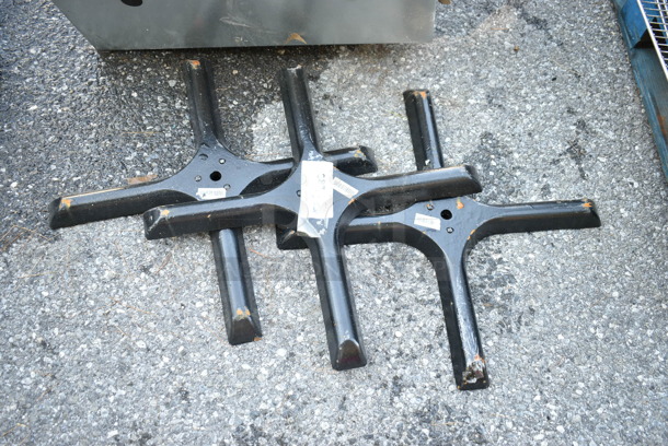 3 BRAND NEW SCRATCH AND DENT! Lancaster Table & Seating 164TB2222 22" x 22" Cross Cast Iron Table Base Plate - Image 2 of 3