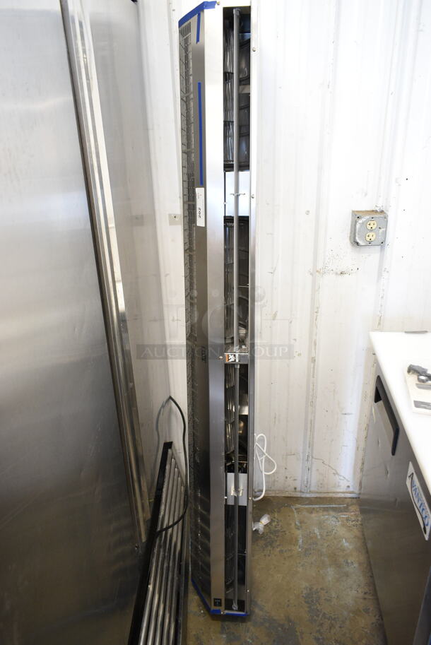 LIKE NEW! 2023 687FM1518SS 687FM1518SS Stainless Steel Air Curtain. 120 Volts, 1 Phase.  - Image 3 of 5