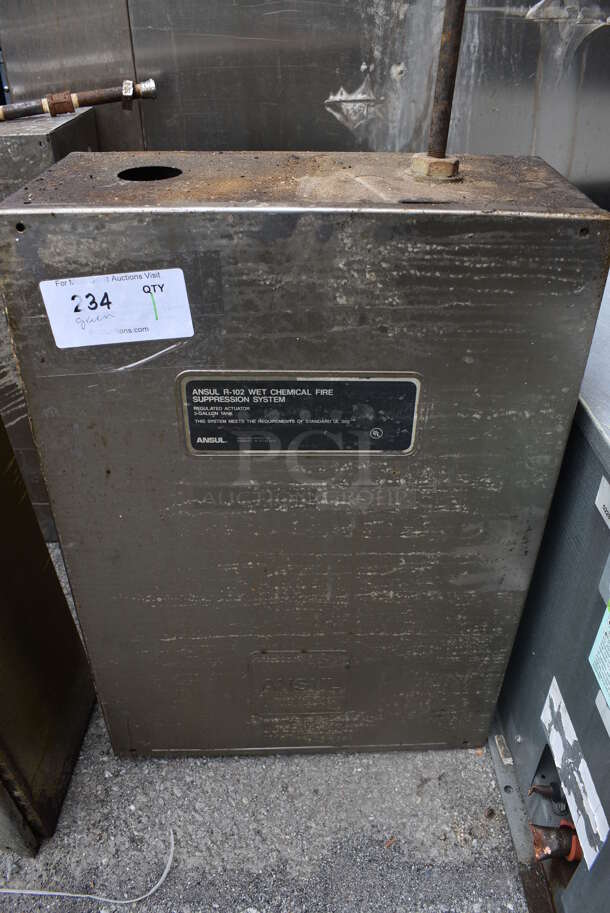 Ansul Model R-102 Stainless Steel Wet Chemical Suppression System Box w/ Ansul Tank. 17x7.5x24