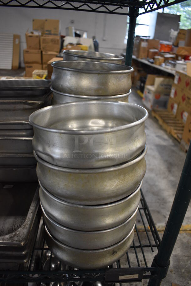 17 Metal Round Baking Pans. 8x8x2.5. 17 Times Your Bid!