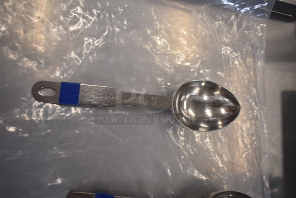 Lot of 11 BRAND NEW! Vollrath Stainless Steel 1/4 Cup Scoopers - Image 3 of 4