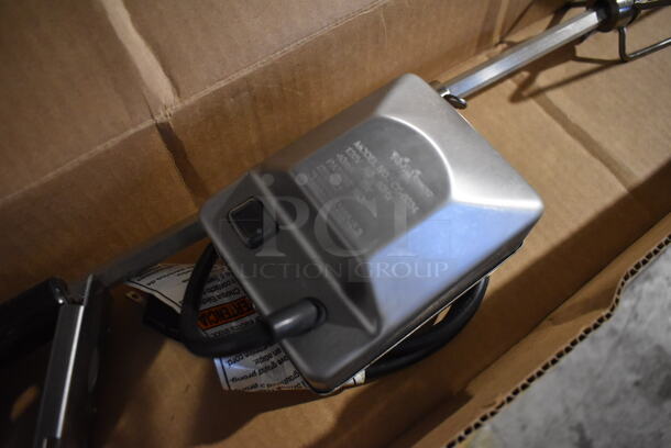 BRAND NEW IN BOX! Onlyfire CS-6034 Rotisserie Kit for Grill. 46x3.5x5 - Image 4 of 5