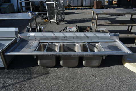 BRAND NEW SCRATCH AND DENT! Eagle 414-16-3-18 Three 16" Bowl Stainless Steel Commercial Compartment Sink with Two 18" Drainboards