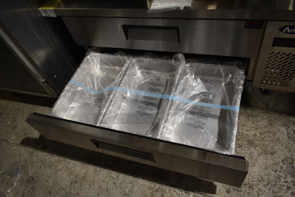 BRAND NEW SCRATCH AND DENT! Atosa Stainless Steel Commercial 2 Drawer Chef Base on Commercial Casters. 115 Volts, 1 Phase. Tested and Working! - Image 6 of 8