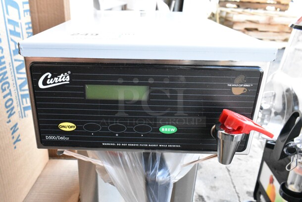 BRAND NEW SCRATCH AND DENT! Curtis D500GT12A000 Stainless Steel Automatic Airpot Coffee Brewer with Digital Controls. 120 Volts, 1 Phase.  - Image 4 of 10