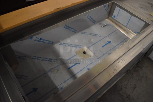 APPEARS NEW! Stainless Steel Commercial Portable Bar w/ Ice Bin and Under Shelf on Commercial Casters. 70x29x39 - Image 3 of 5