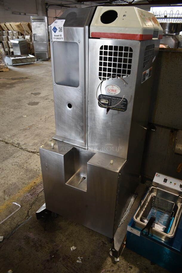 Fresh N Squeeze POS-1 Stainless Steel Commercial Floor Style Automatic Citrus Juicer on Commercial Casters. 120 Volts, 1 Phase. Tested and Working! - Image 2 of 8