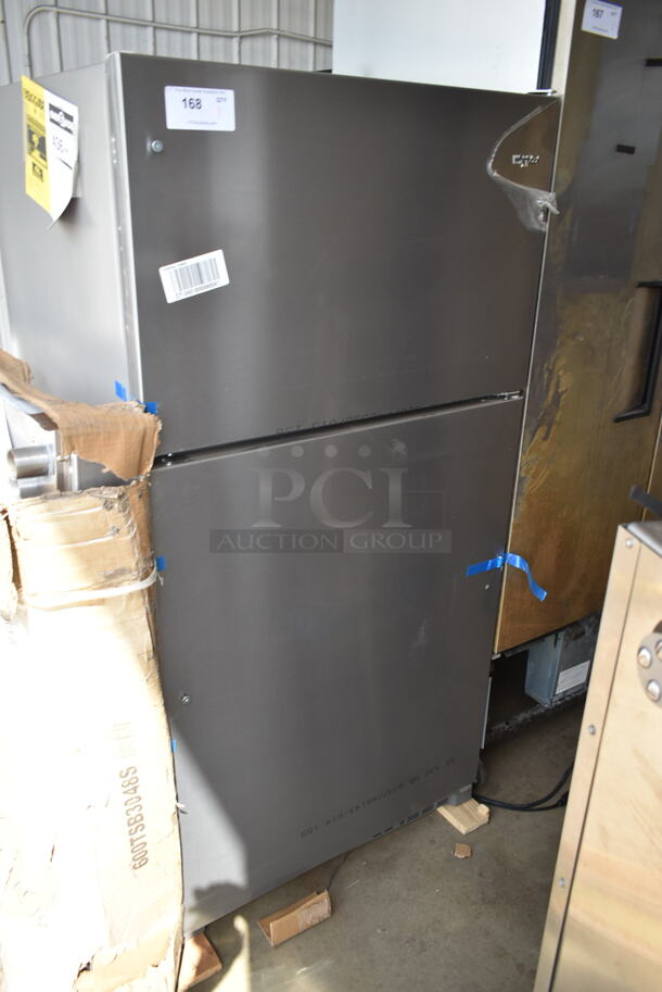 BRAND NEW SCRATCH AND DENT! 2024 Whirlpool WRT311FZDM02 Stainless Steel Cooler Freezer Combo. 115 Volts, 1 Phase. Tested and Working!
 - Image 3 of 7